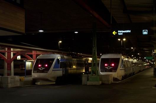 No these wasn't one of my trains ... unfortunately. I had a slower Intercity train instead. The trains on the pictures are the Swedish railway systems (SJ) flagship; X2000. A beautiful express train which runs 200 km/h in service, but has archived the speed of 275,7 km/h on a test run! I like trains:-)