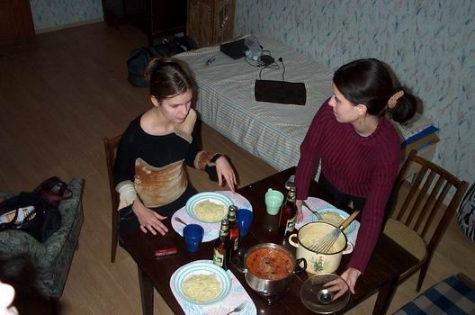 Back from Yaroslavl it is the day before I leave for this time - unfortunately. I have invited both Katya and Marina for supper consisting of my home cooking. It was a memorial evening before leaving Russia.